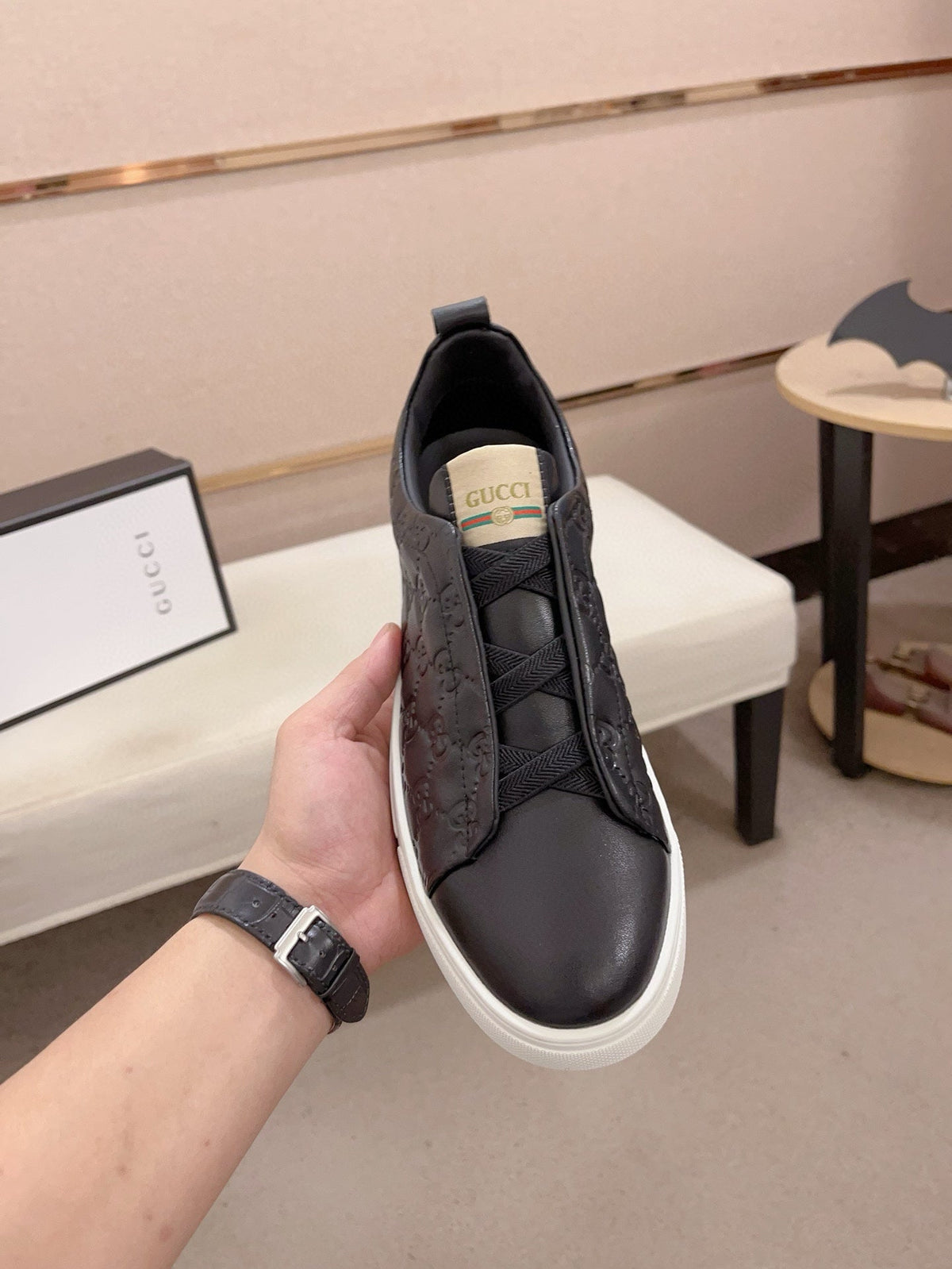 GG Men's Sneaker Black Sheepskin 448471
