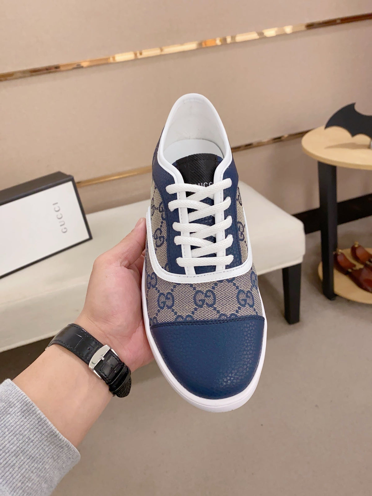 GG Men's Supreme Sneaker Blue Cowhide Printed Fabric 543662
