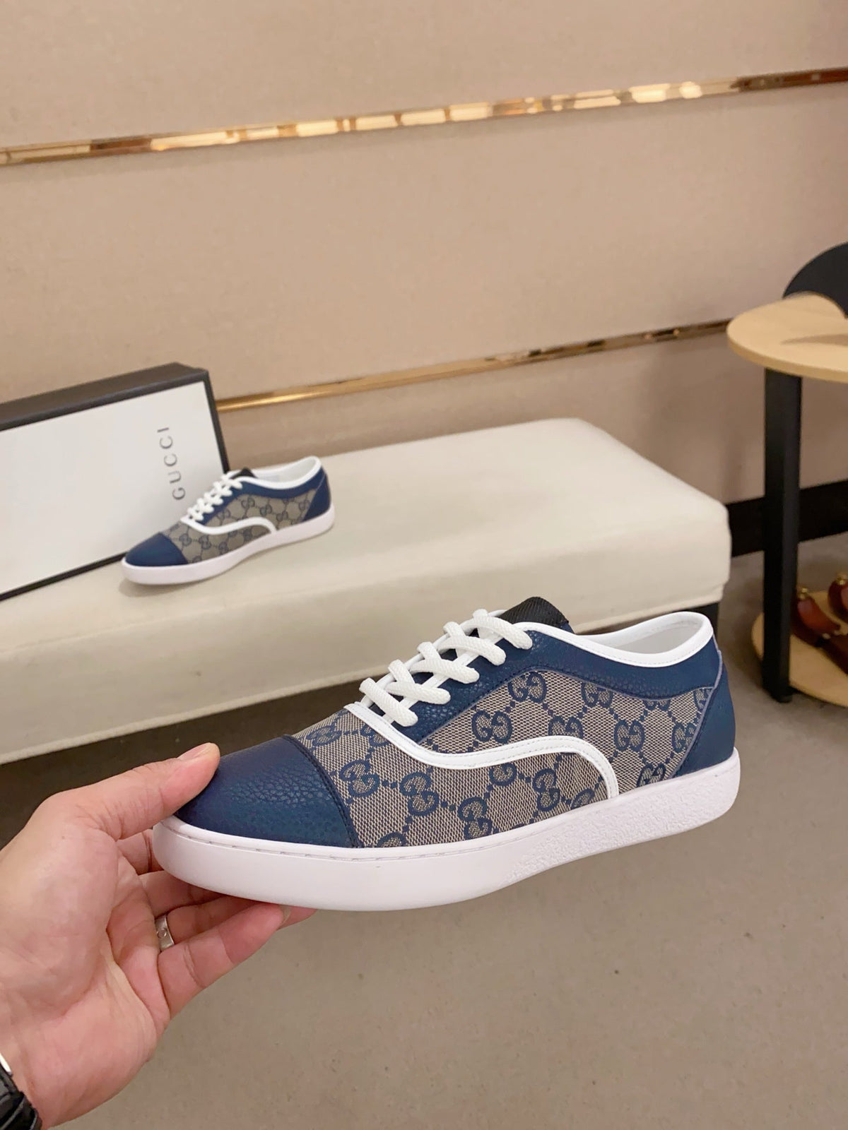 GG Men's Supreme Sneaker Blue Cowhide Printed Fabric 543662