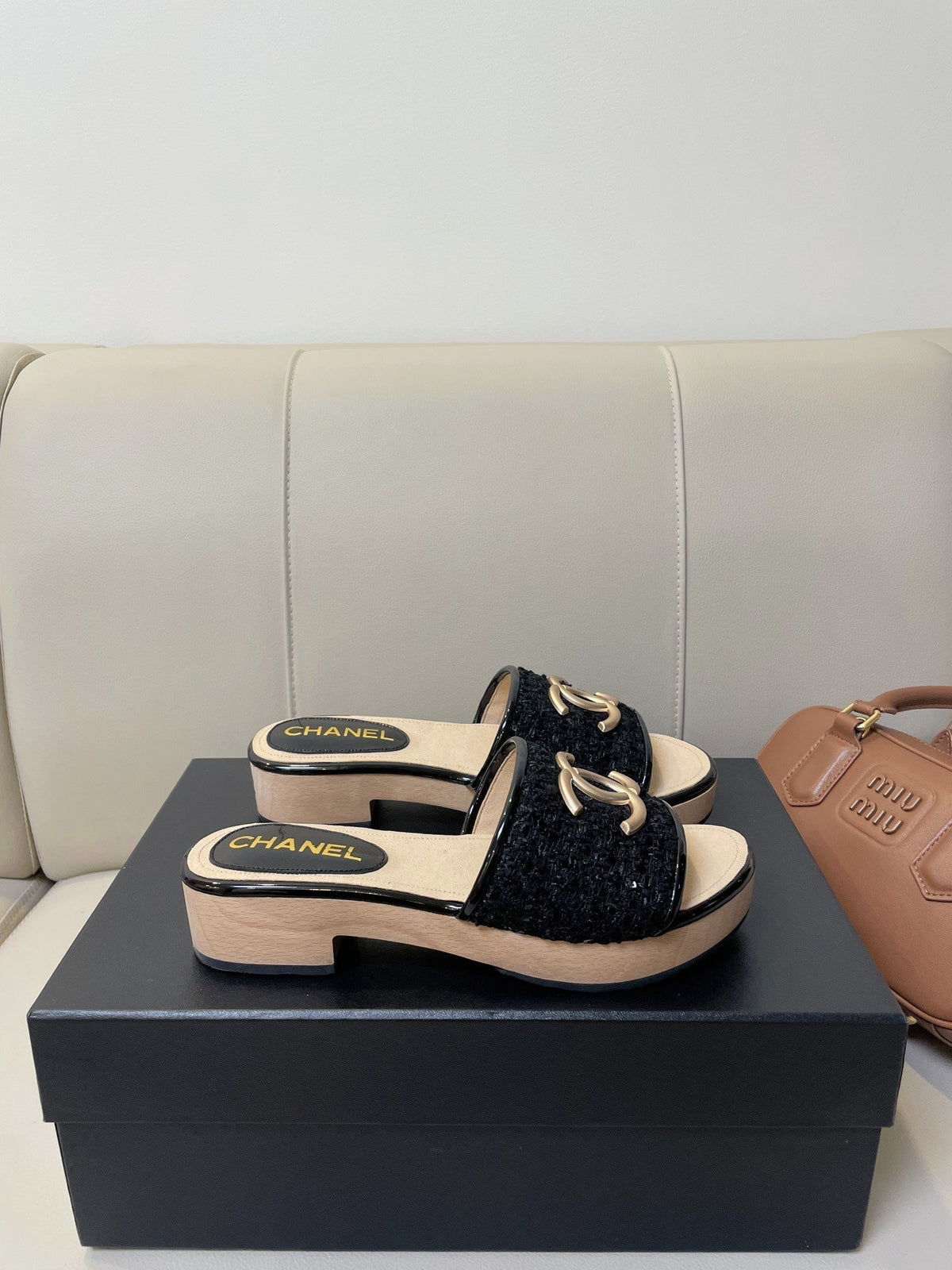 cc mule sandal 45 black tweed beige calfskin