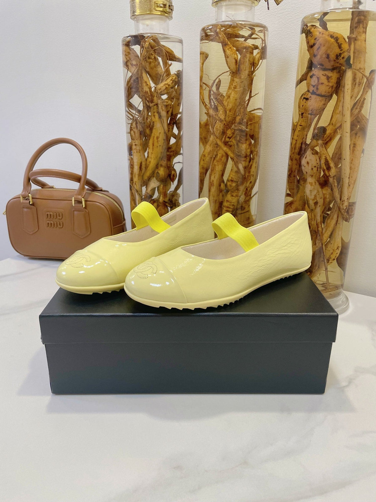 CC Mary Janes In Light Yellow Glossy Lambskin 144382