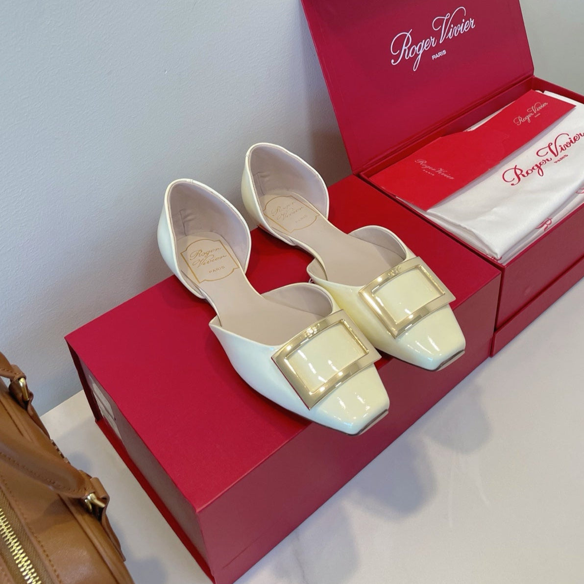 Viv Chips Ballerina Flat Milky Yellow Patent Leather 329269