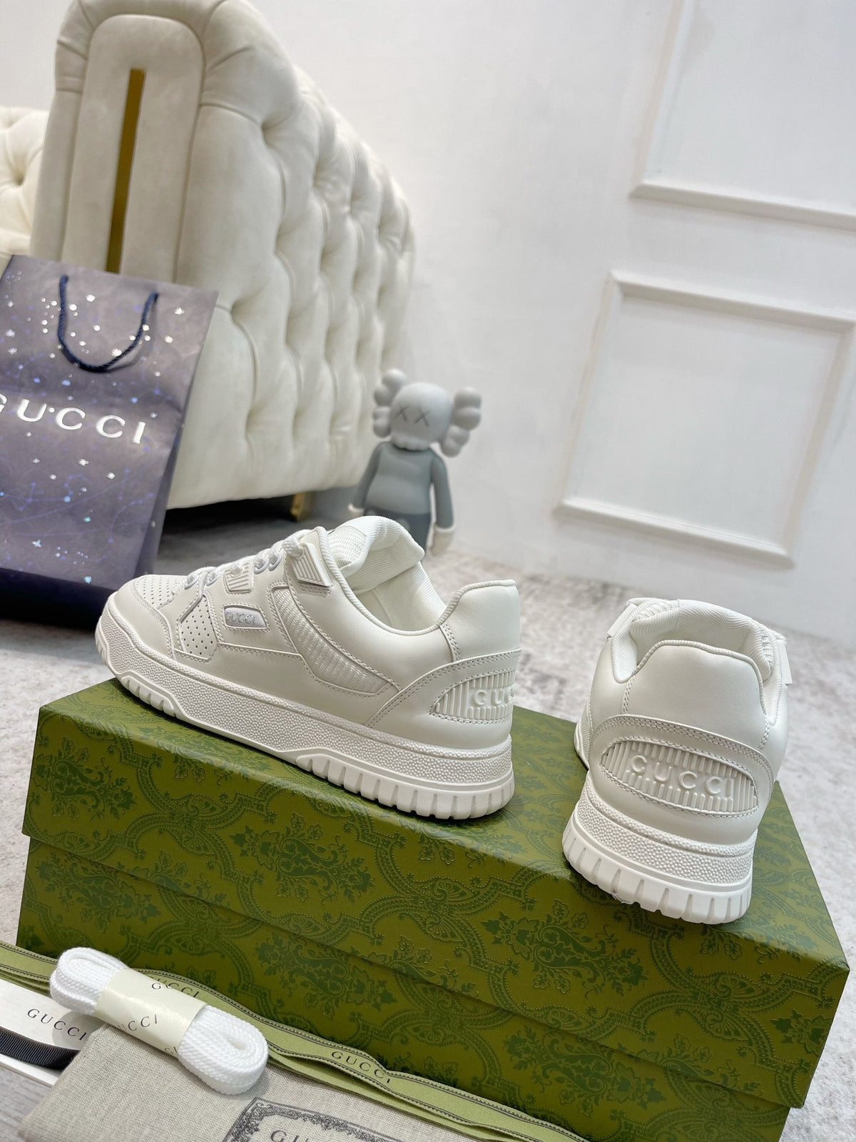 Gucci 2026 Low Top Sneakers Calfskin 988615