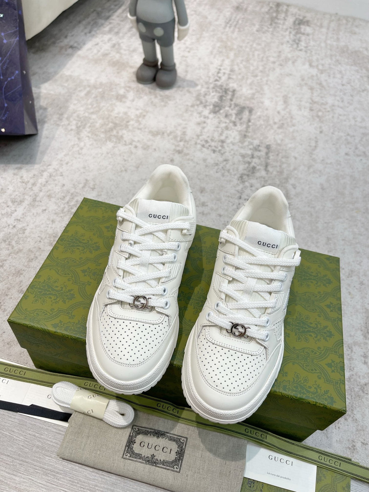 Gucci 2026 Low Top Sneakers Calfskin 988615