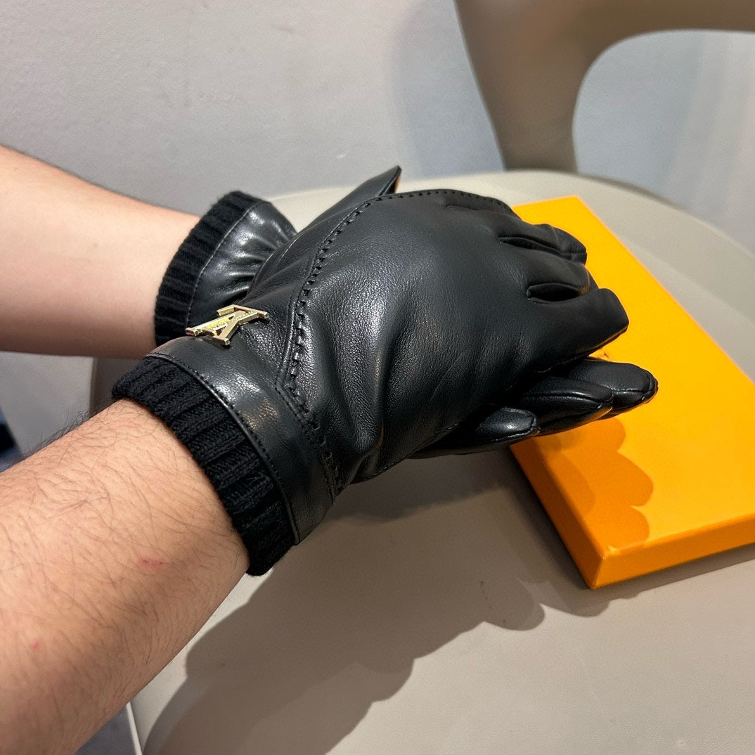 LV Gloves In Black Lambskin 465009