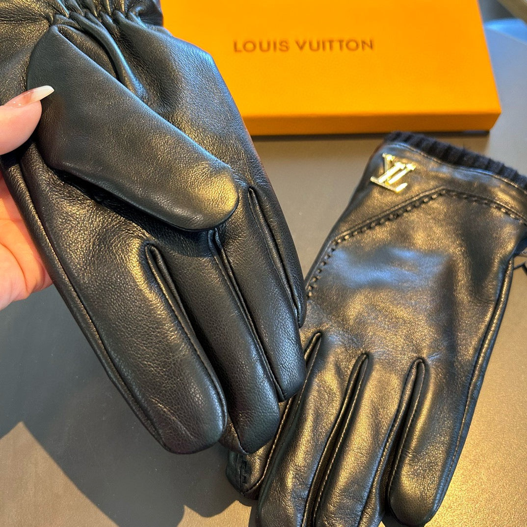 LV Gloves In Black Lambskin 465009