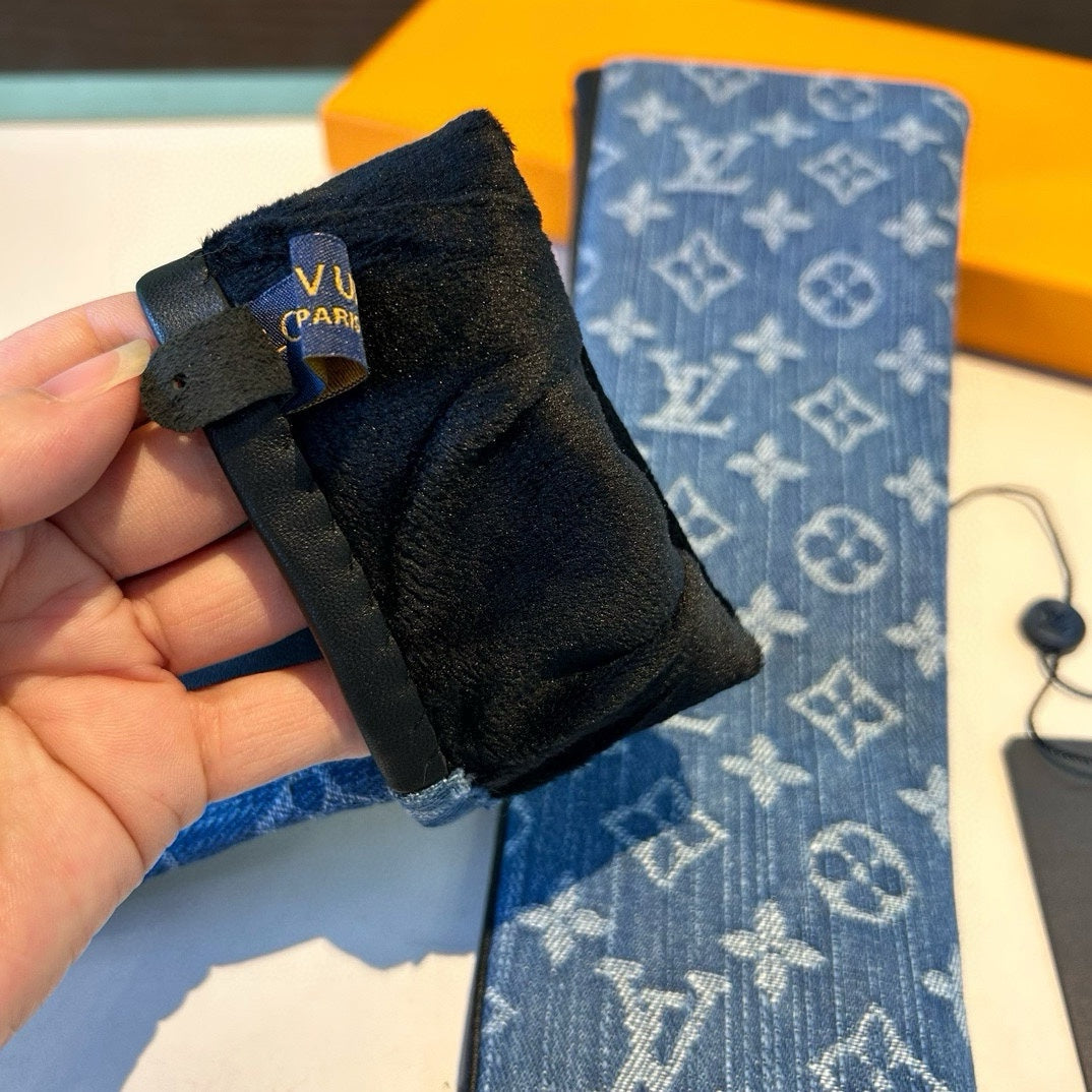 LV Long Gloves In Blue Monogram Denim Fabric 465795