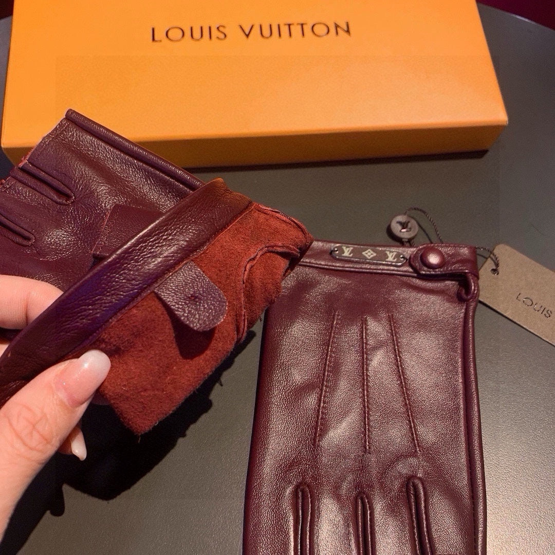 LV Gloves In Burgundy Lambskin 473447