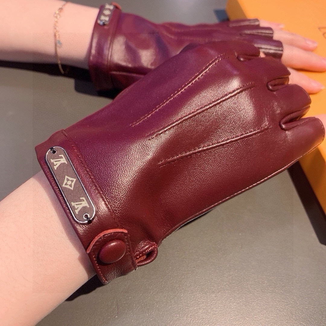 LV Gloves In Burgundy Lambskin 473447