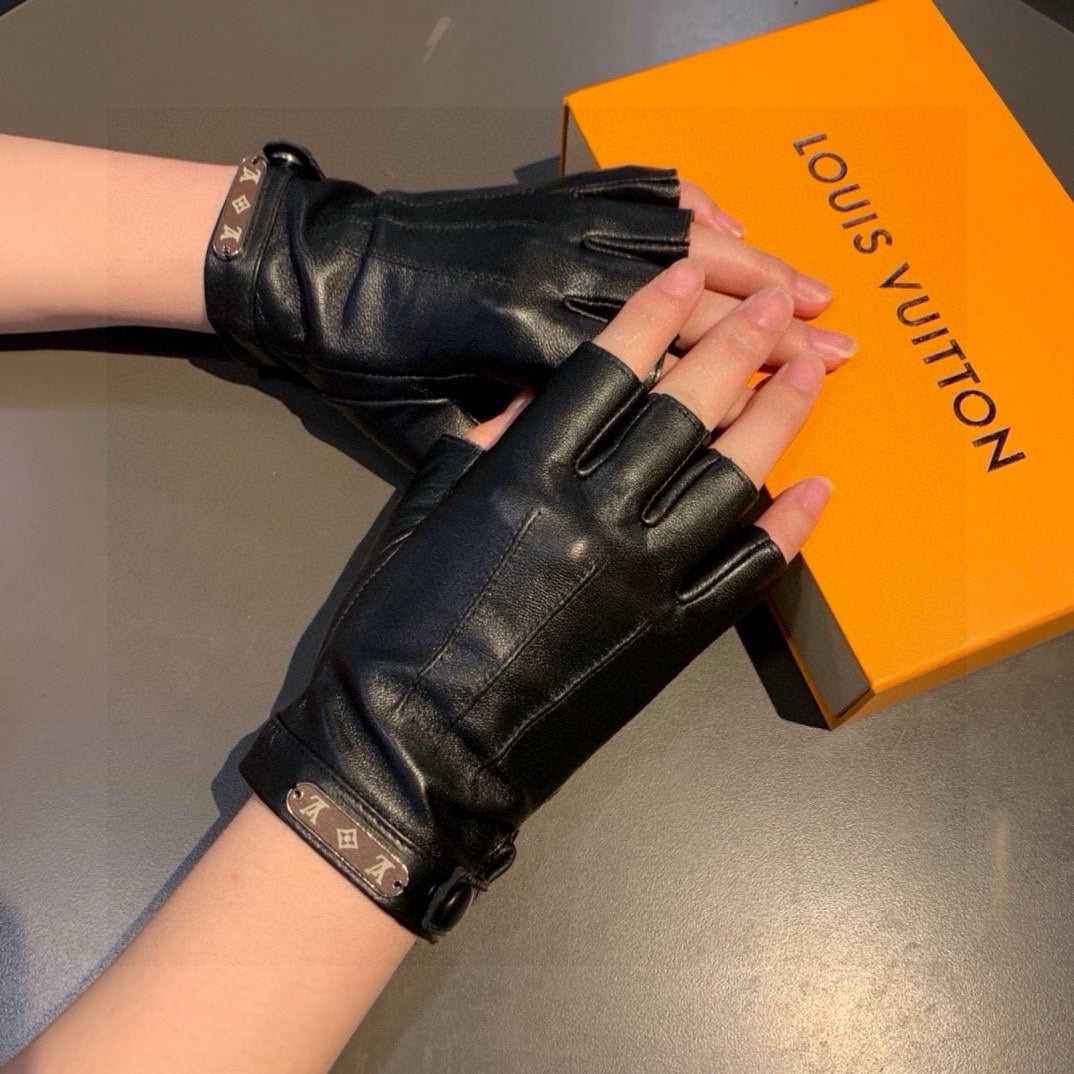 LV Gloves In Black Lambskin 473448