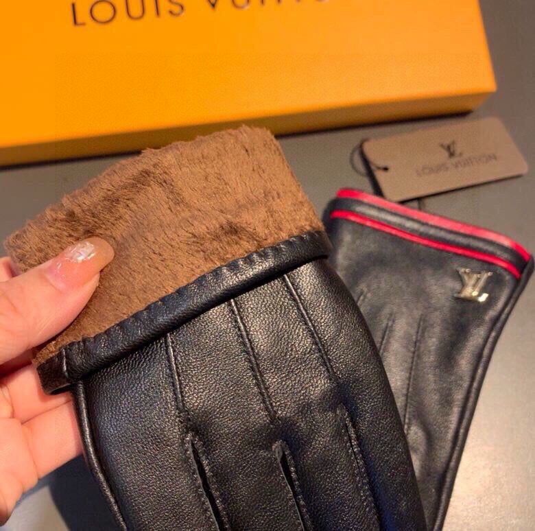 LV Gloves In Black Lambskin 475632
