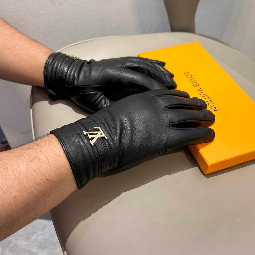 LV Gloves In Black Lambskin 476584