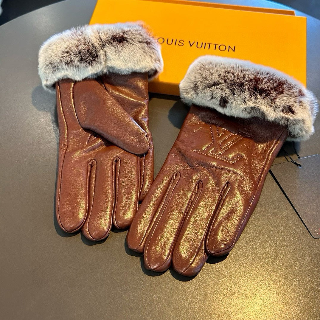 LV Gloves In Brown Lambskin And Rabbit Fur 478060