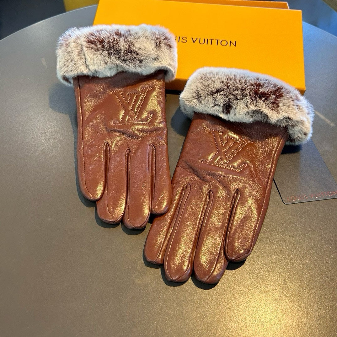 LV Gloves In Brown Lambskin And Rabbit Fur 478060