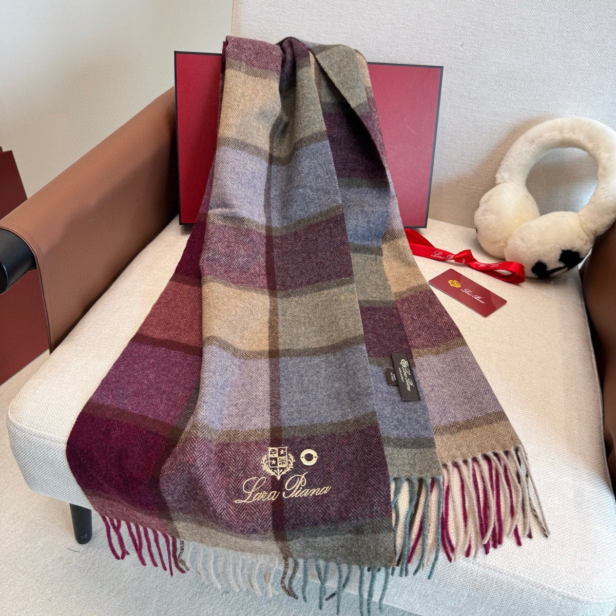BBR Classic Embroidered Scarf 185CM Purple Cashmere 292818