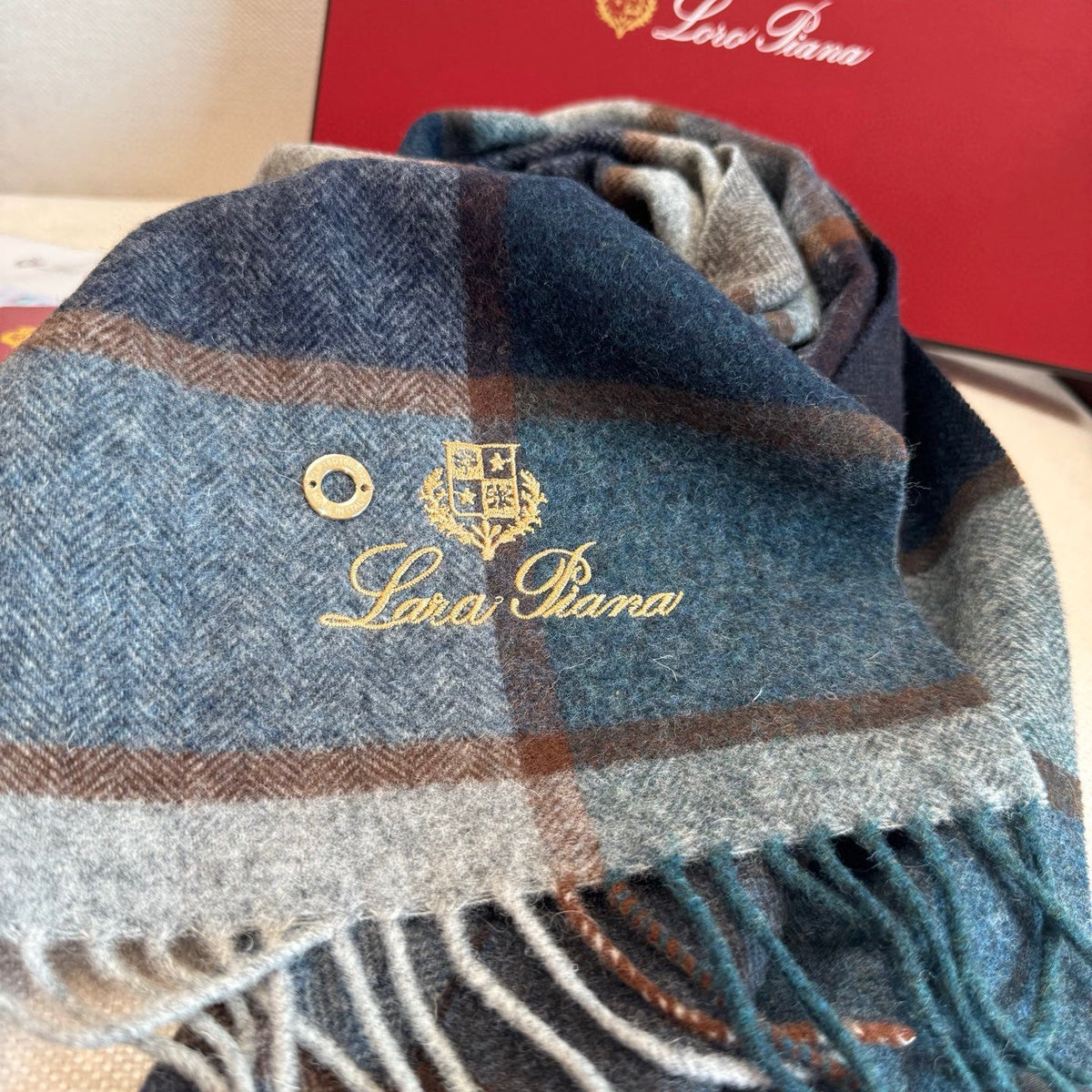 BBR Classic Embroidered Scarf 185CM Blue Cashmere 292819
