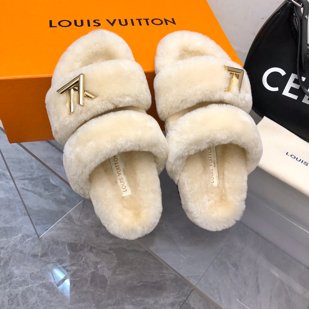 LV Sunset Comfort Flat Mule White Fleece