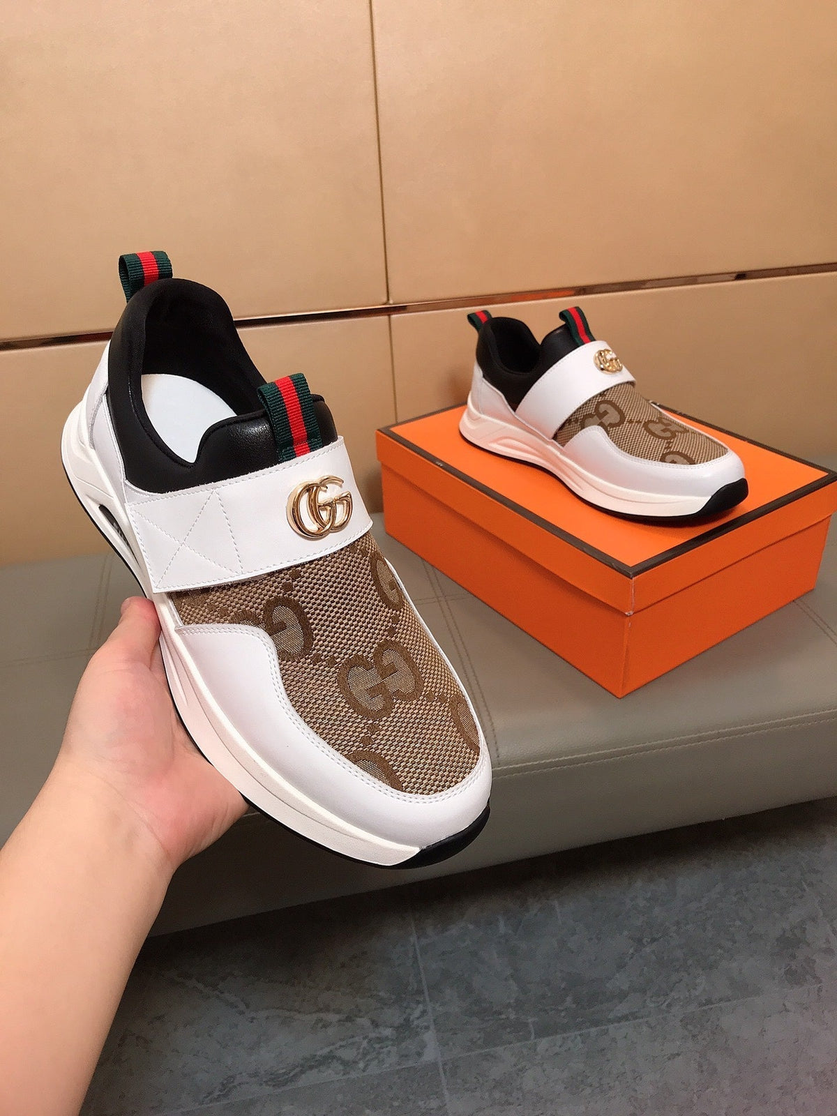 GG Men's Slip on White Brown Cowhide Canvas 530404