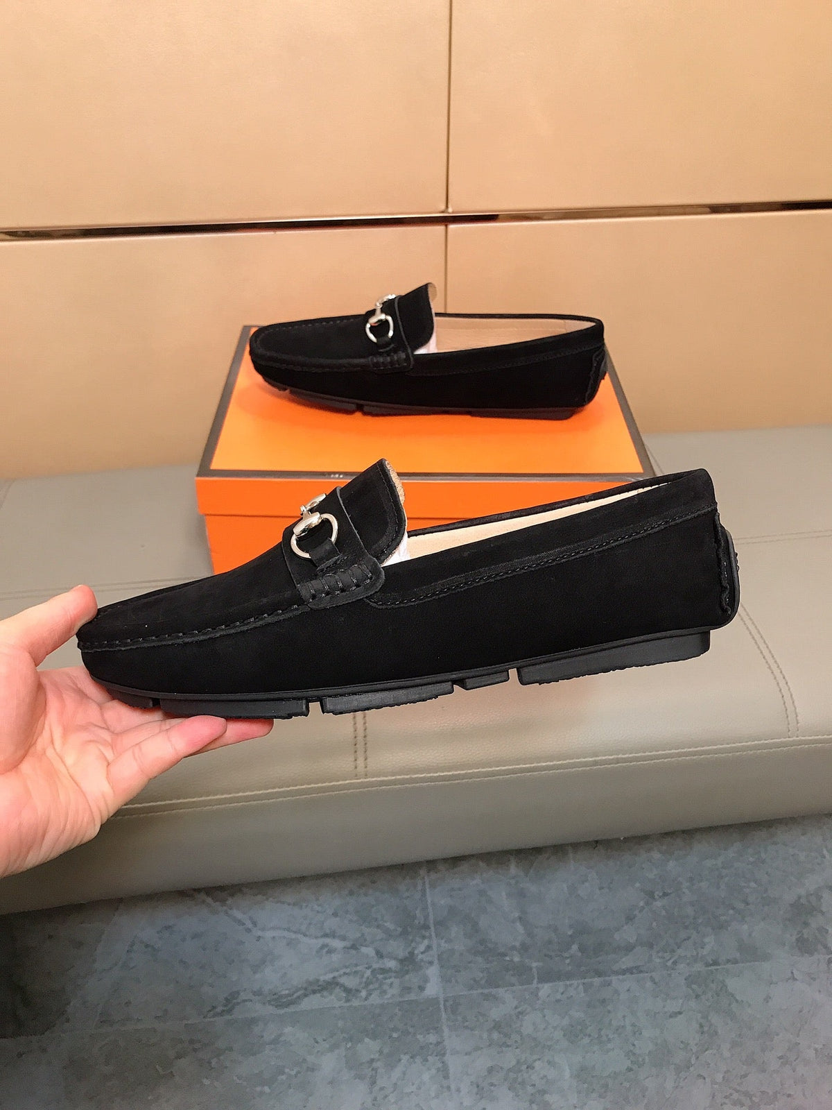 GG Men's Flat Loafer Black Suede 523212