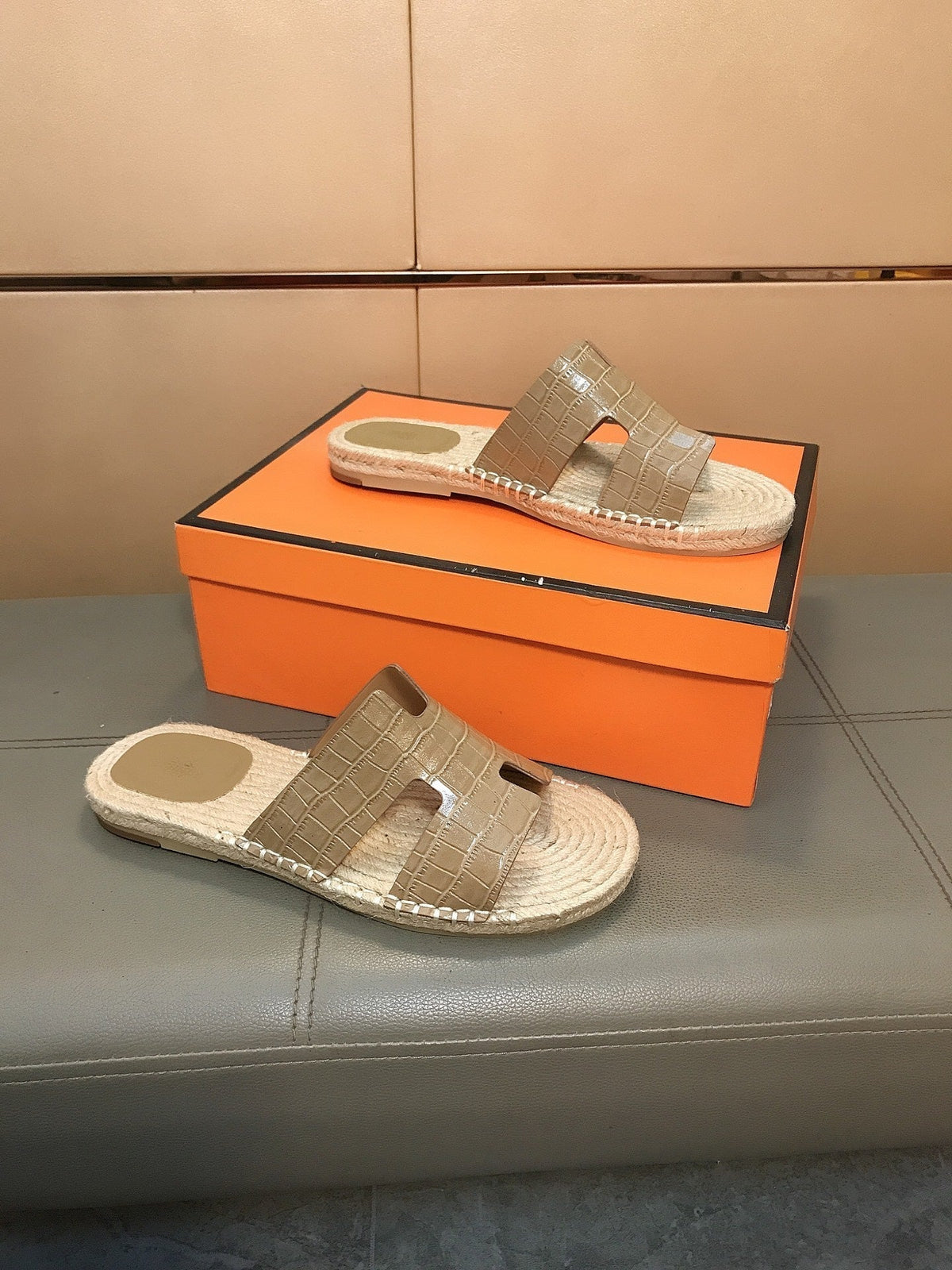 HM Men's Antigua Espadrille Light Brown Embossed Cowhide 704131