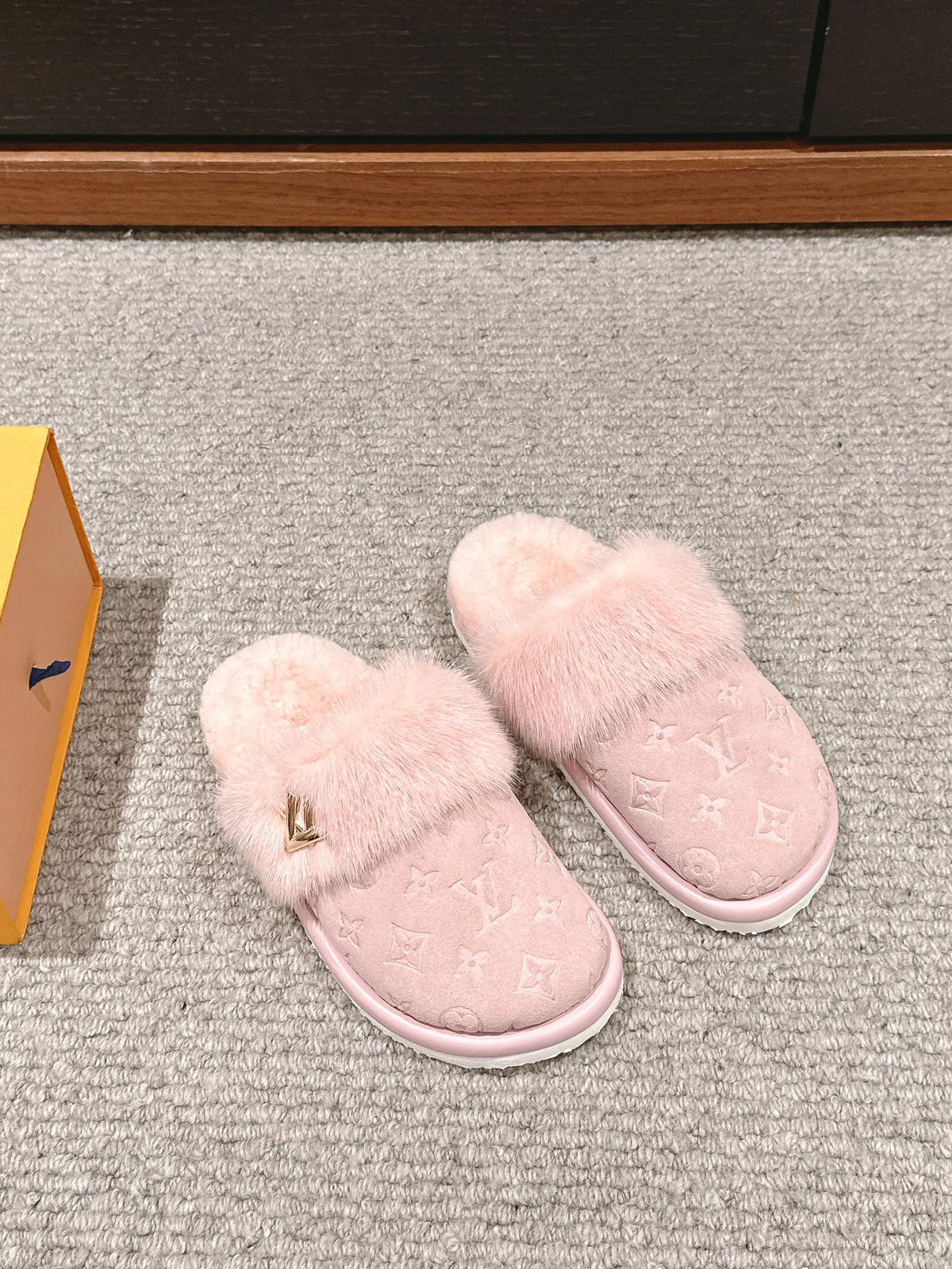 LV Flat Mule Pink With Fur Monogram Suede