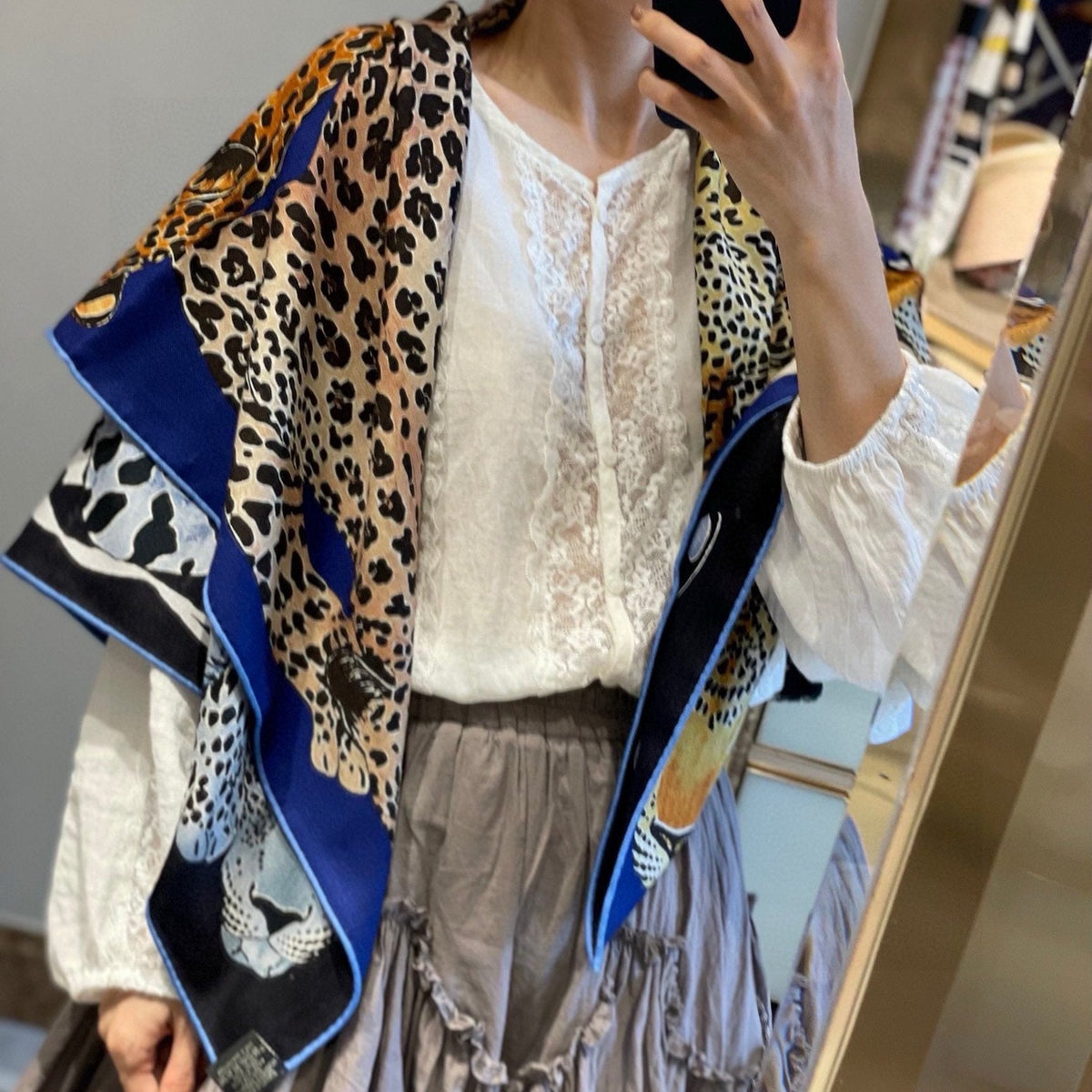 Lazy Leopardesses Scarf 110 CM In Colorful Cashmere Silk 311600