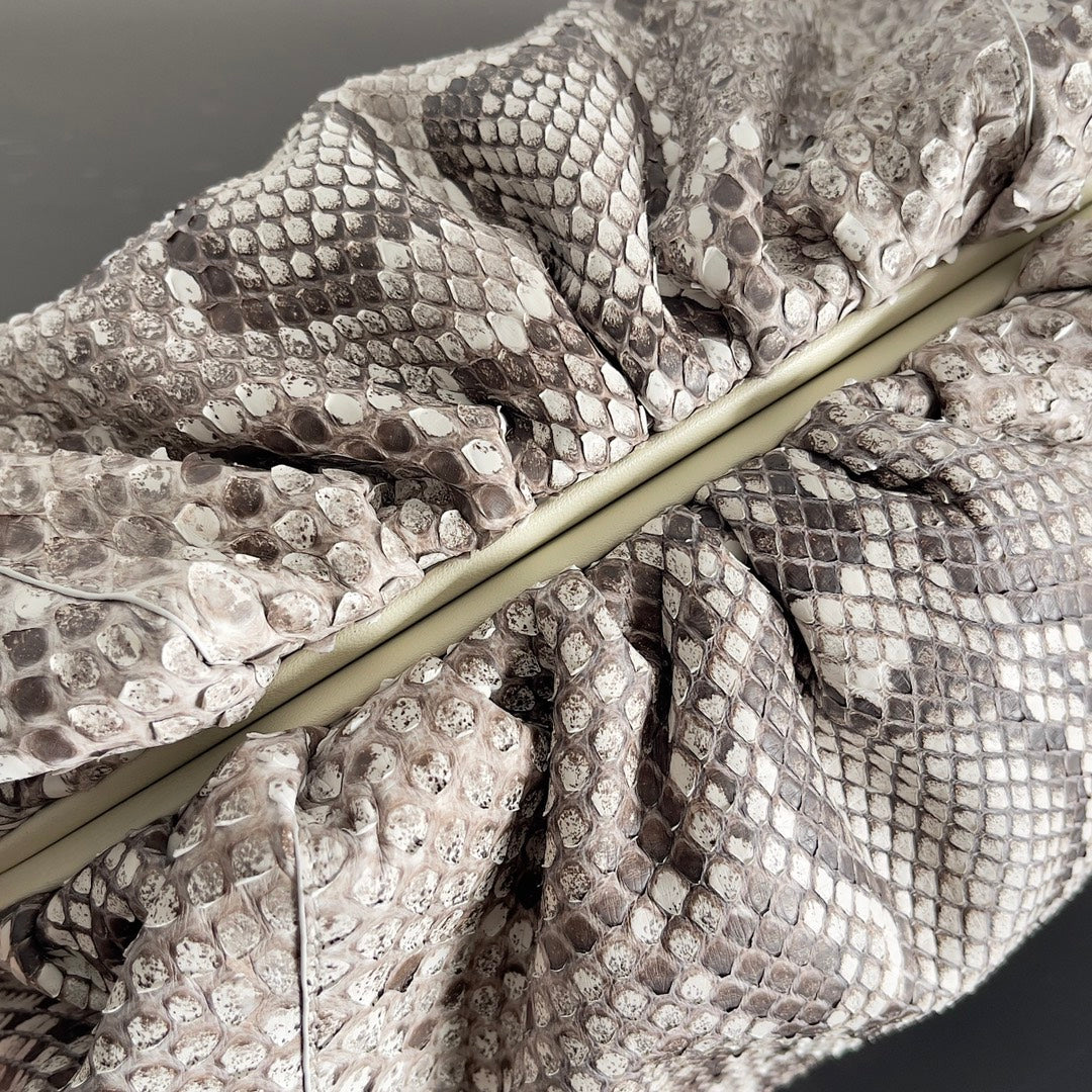 BV Snake Print 38cm Cloud Bag Gray Solf Leather 249681