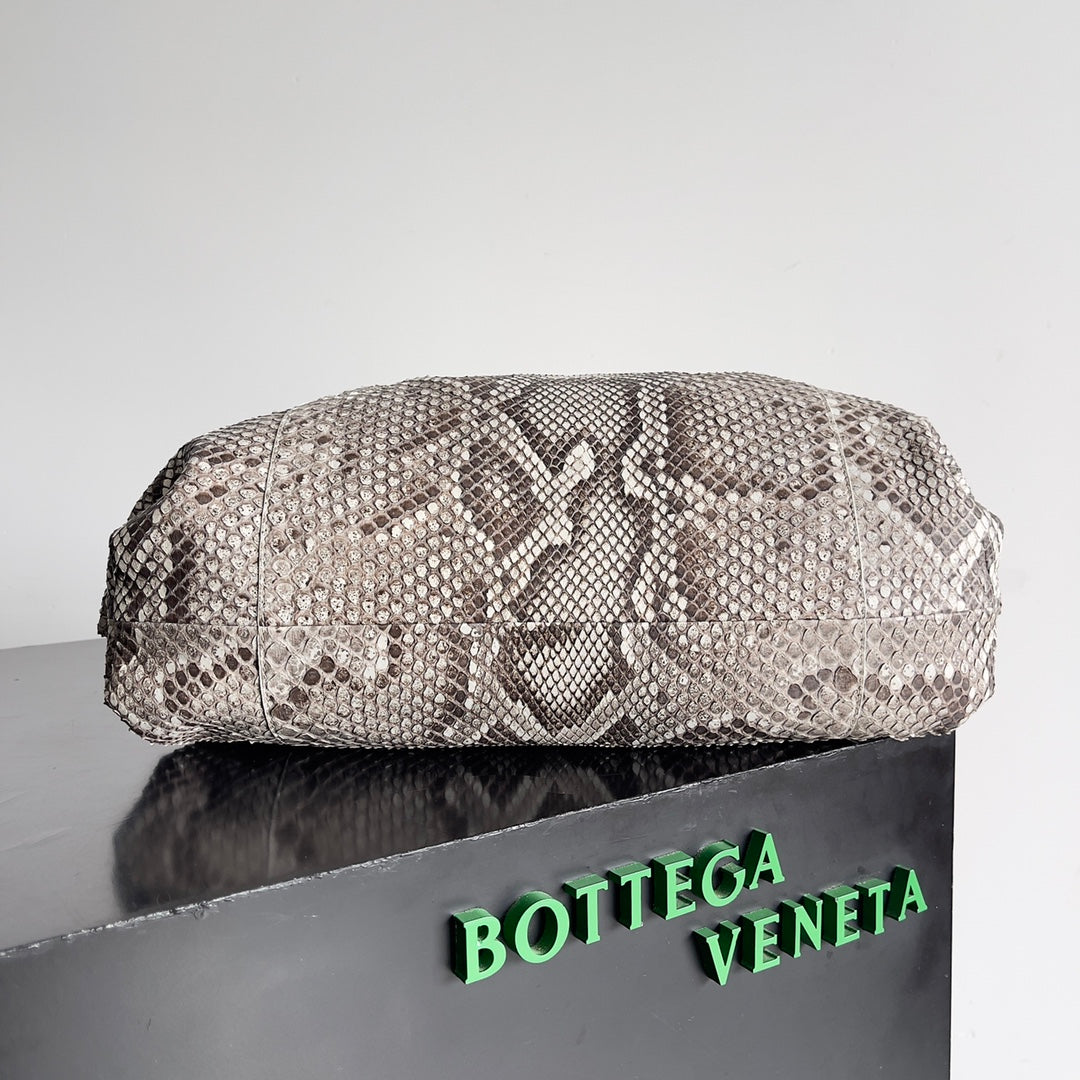 BV Snake Print 38cm Cloud Bag Gray Solf Leather 249681
