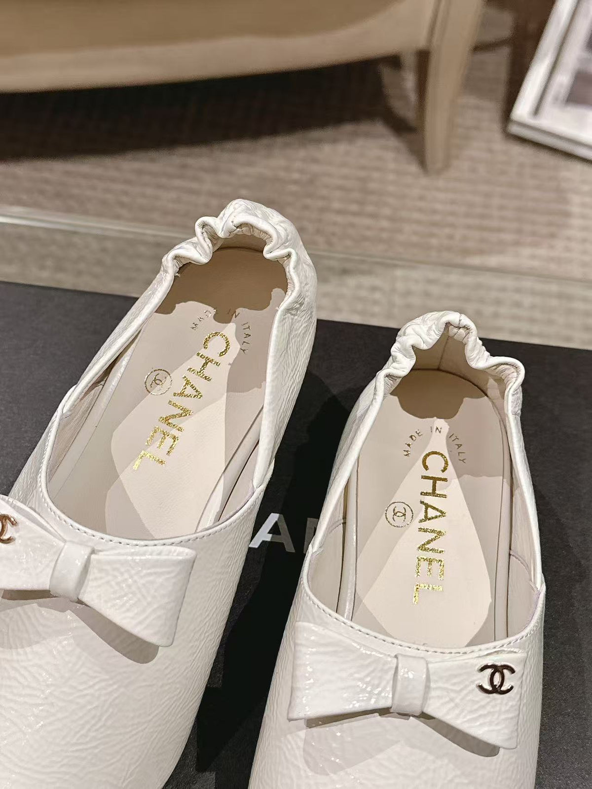 CC 25 Half-Mule Loafers White Sheepskin 363728
