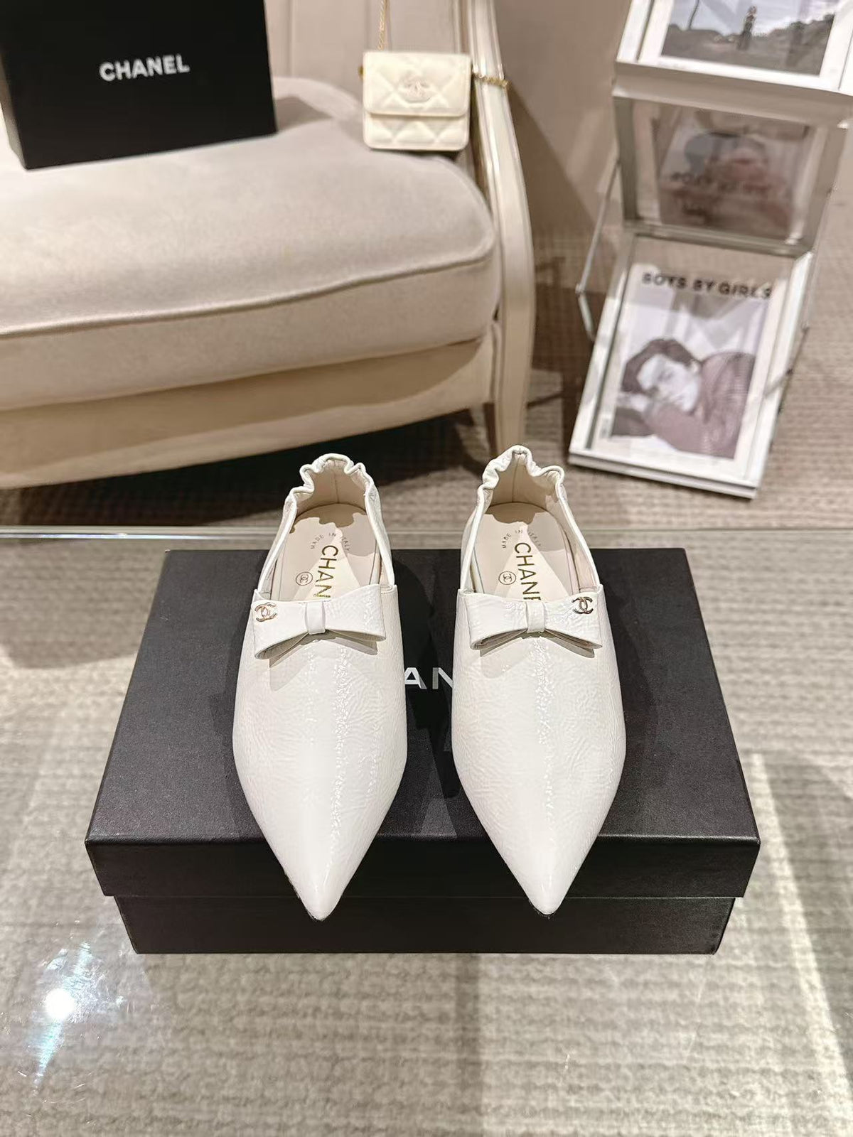 CC 25 Half-Mule Loafers White Sheepskin 363728