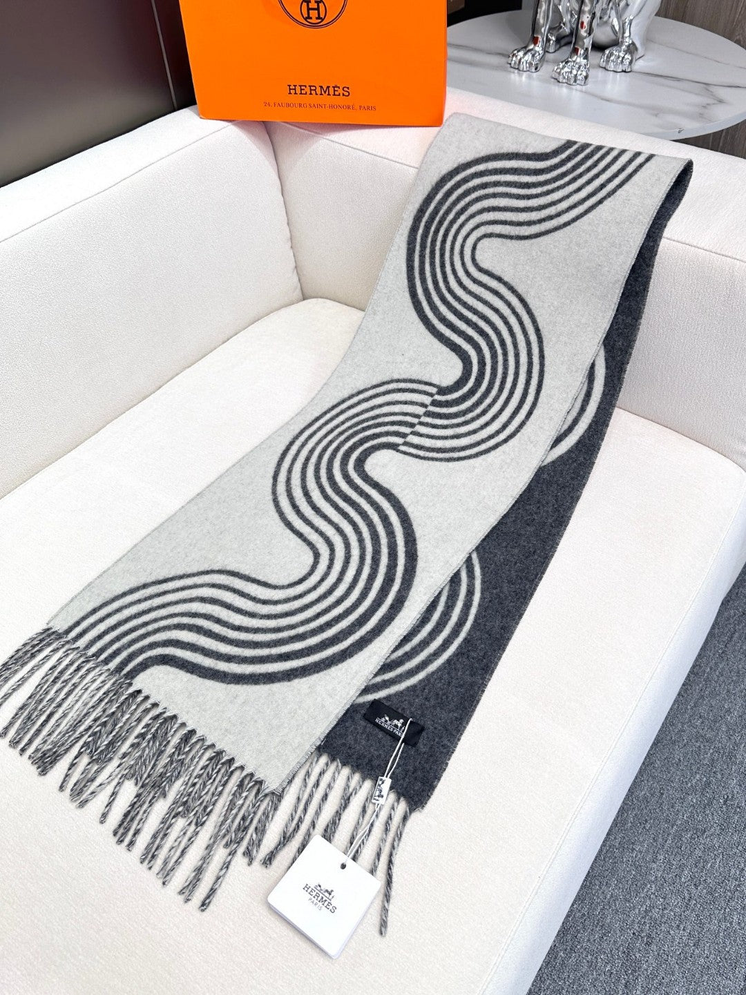 Scarf 180 CM Black Mix White Cashmere