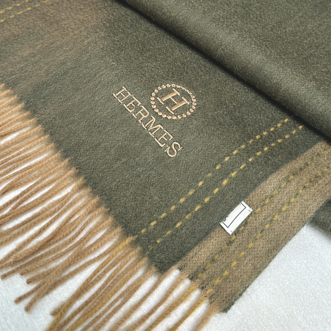 HM Scarf 190 CM Dark Green Wool 969437
