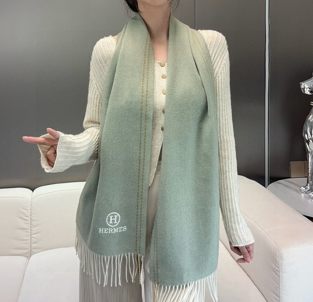 HM Scarf 190 CM Greenish Gray Wool 969439