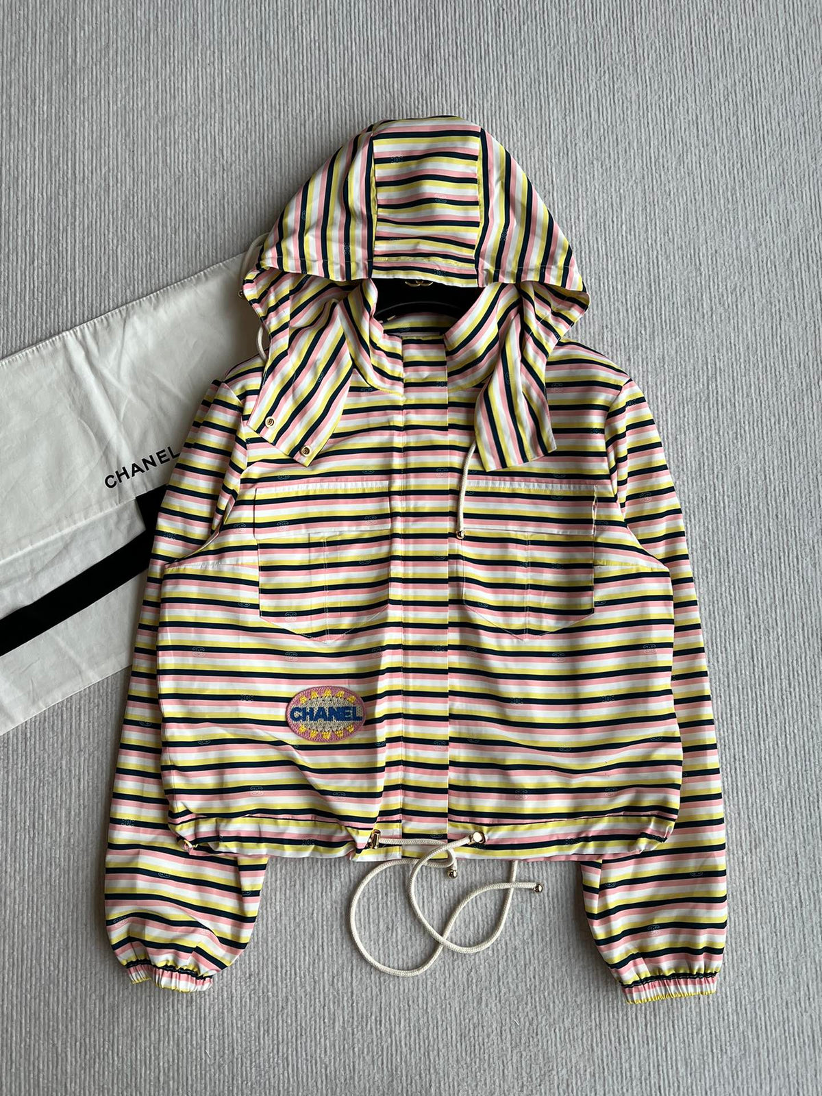 CC 25 Striped Suit Multicolor Polyester Fiber