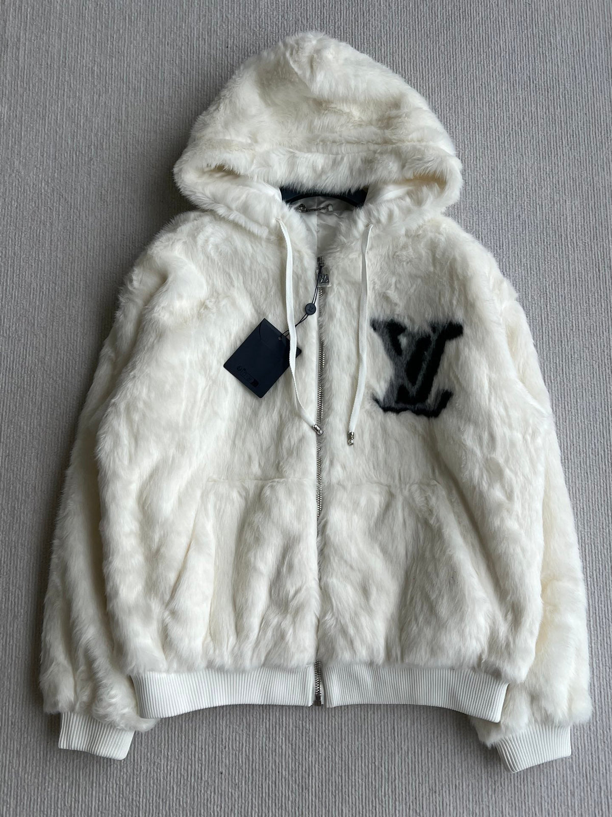 LV 25 Hooded Jacket Cream Black Fur Polyester 300098