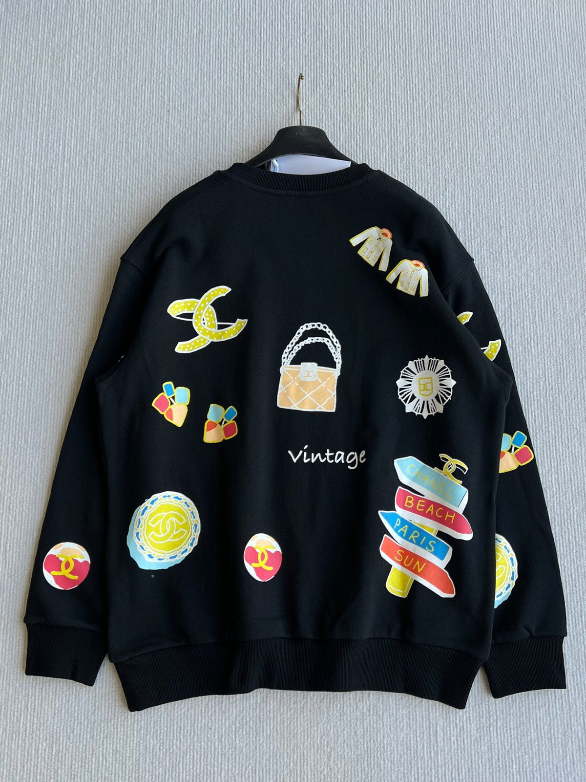 Chanel 25 Graffiti Crew Neck Sweatshirt Black Cotton 312091
