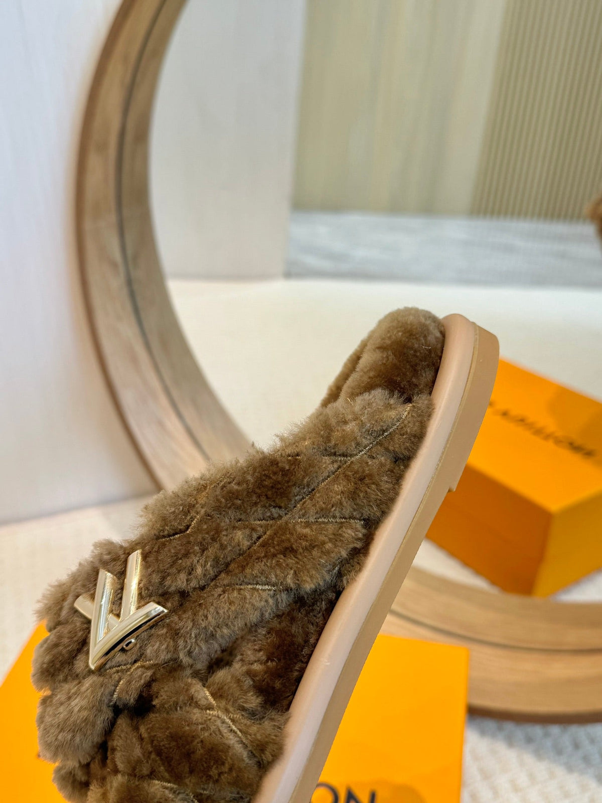 LV Bliss Comfort Mule Brown Earth Wool