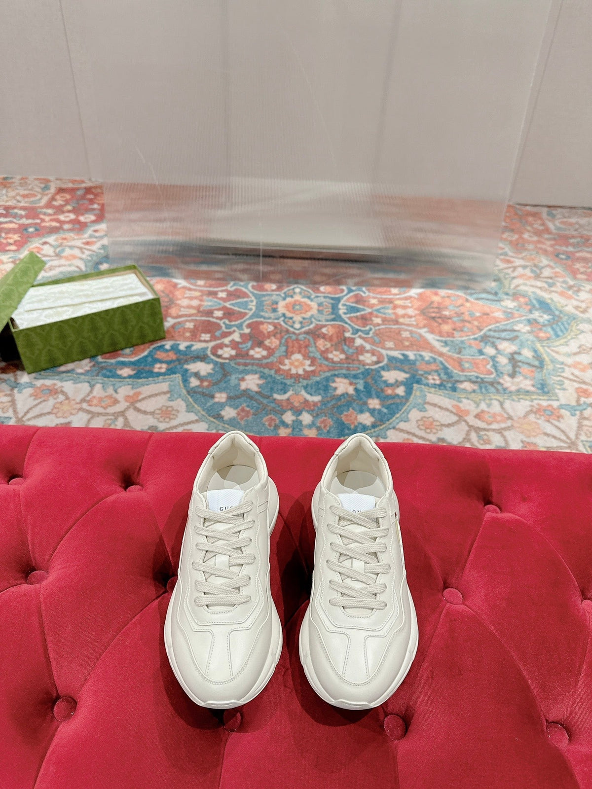 Gucci 2026 Rhyton Pikarar Sneakers Ivory Cowhide 988876