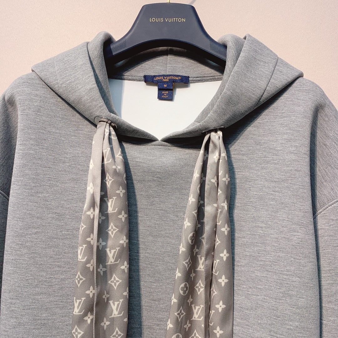 LV 25 Monogram Scarf Set Gray Viscose 293282
