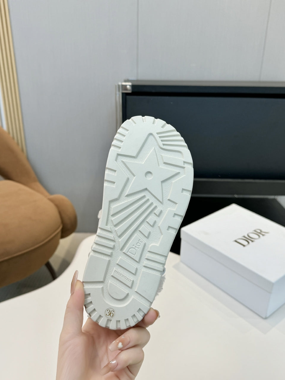 CD Dioract Sandal White Suede Wool 529374
