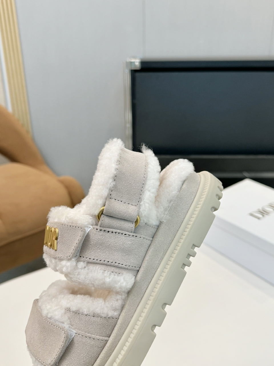 CD Dioract Sandal Light Gray Suede Wool 529376