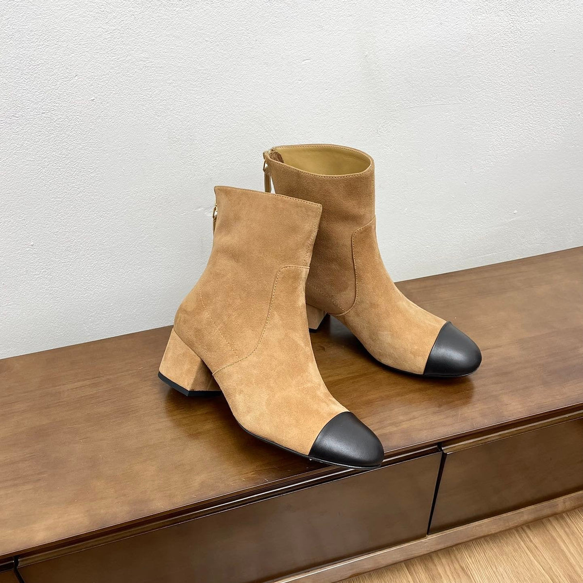 CC Ankle Boots 50mm Bold Beige Suede
