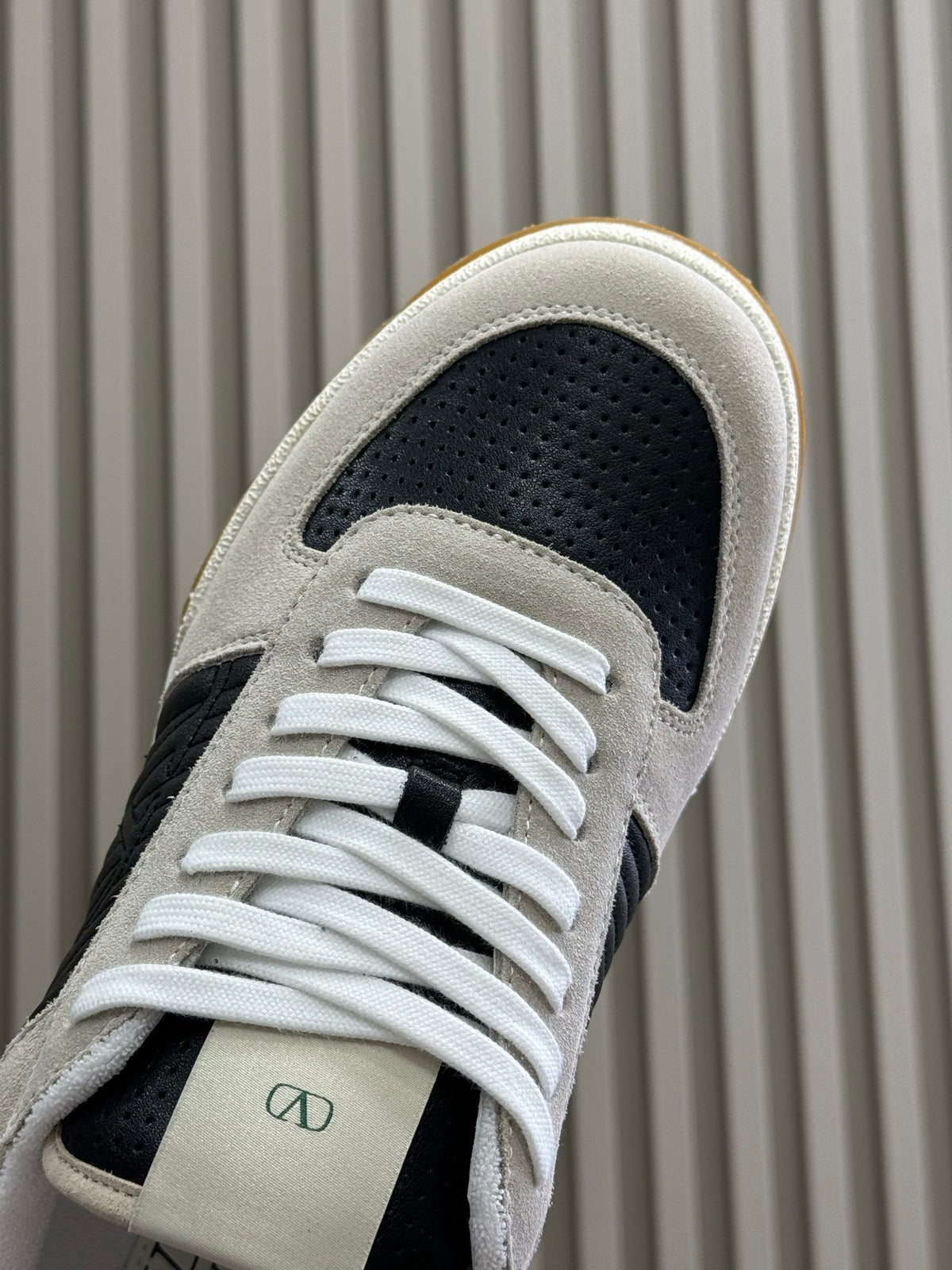 VT 2025 Sneaker Black White Suede Calfskin 548584