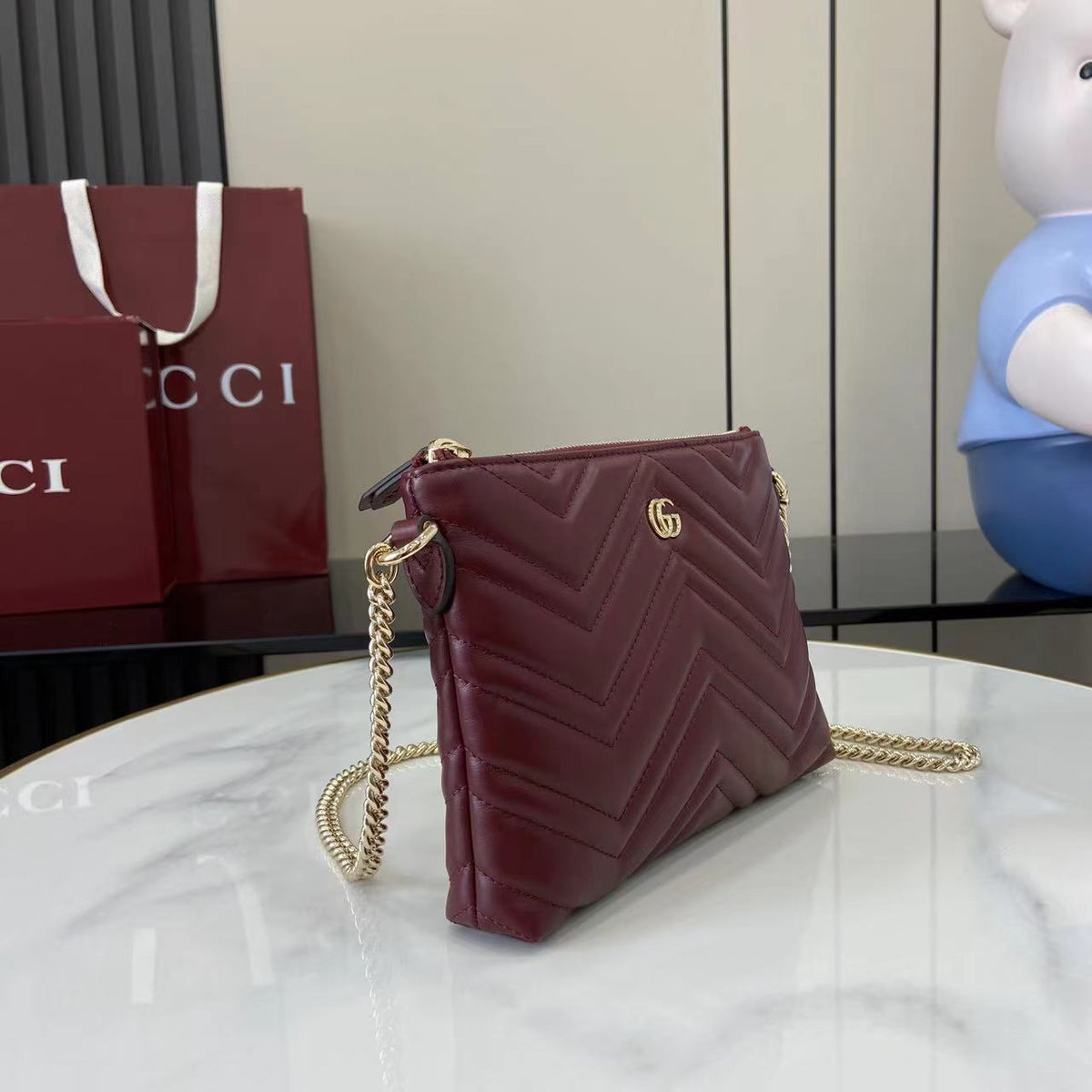 Gucci 25 Marmont Pochette With Chain Rosso Ancora Red Cowhide 294894