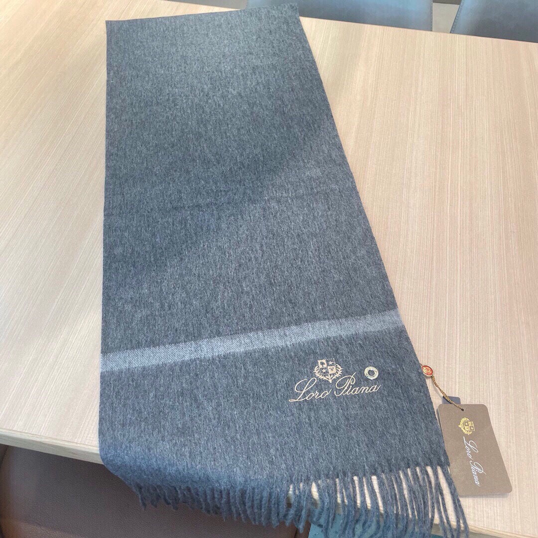LP Twelve Scarf 180 CM In Grey Cashmere 180945