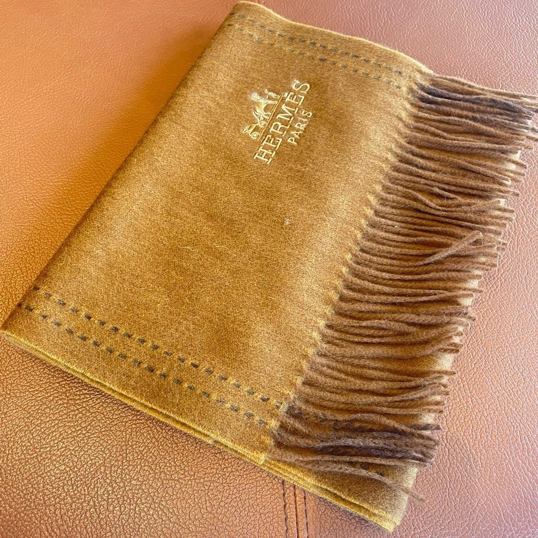 UNIE BRODEE GM MUFFLER IN COPPER BROWN CASHMERE