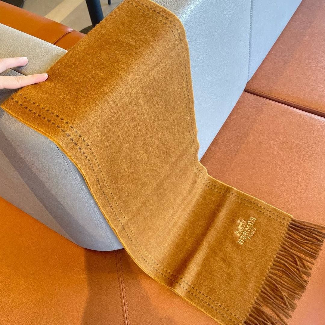 UNIE BRODEE GM MUFFLER IN COPPER BROWN CASHMERE