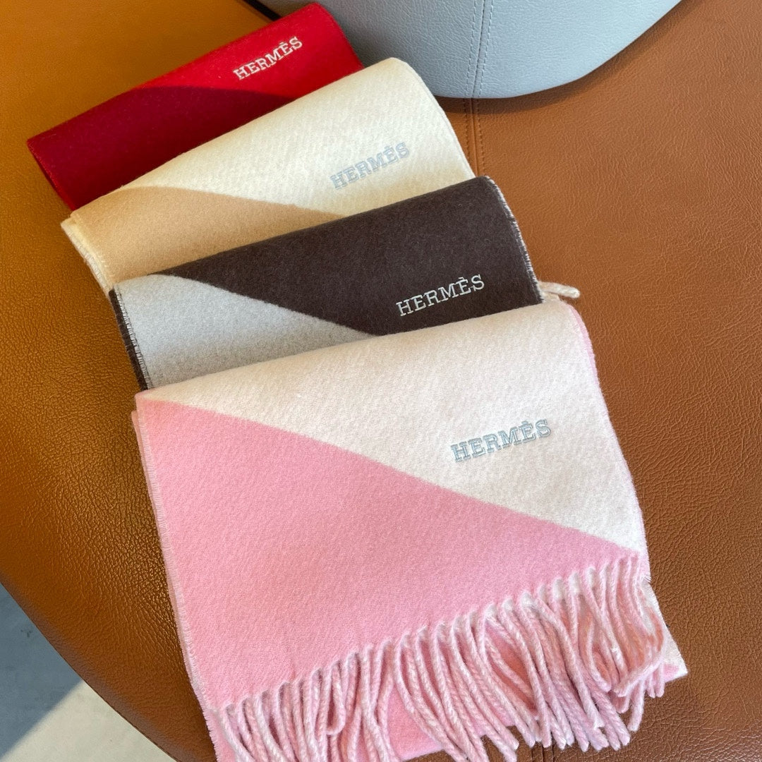 Geometric Scarf 151 CM IN Light Pink Mix White Cashmere