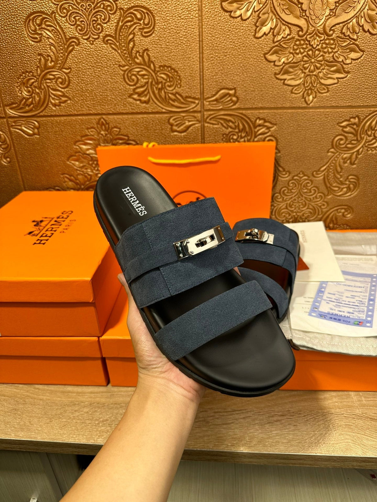 HM JACKSON SANDAL CHARCOAL SUEDE