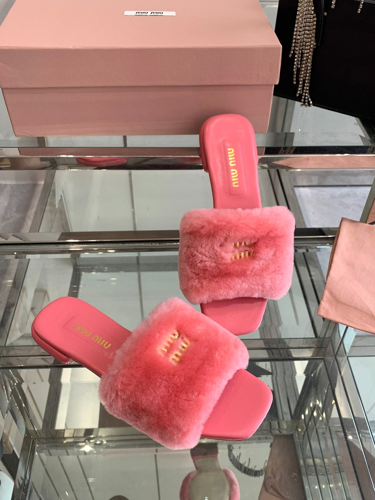 Miu Slippers Pink Super Soft Wool